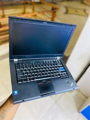 A picture of T420 Core i5 4gb ram 250gb Rom 350k