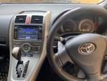 A picture of Toyota Auris 2009