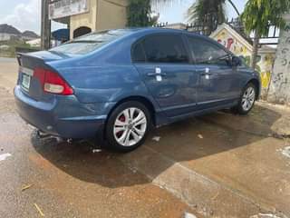 A picture of 2010 honda civic