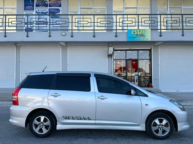 A picture of Toyota wish