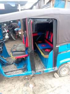 A picture of Seat cover za bajaji