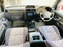 A picture of TOYOTA PRADO