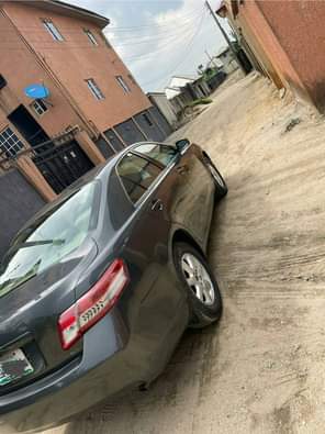 A picture of Belgium GRADE Neatly and well maintained Toyota Camry spider 2009