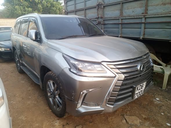 lexus