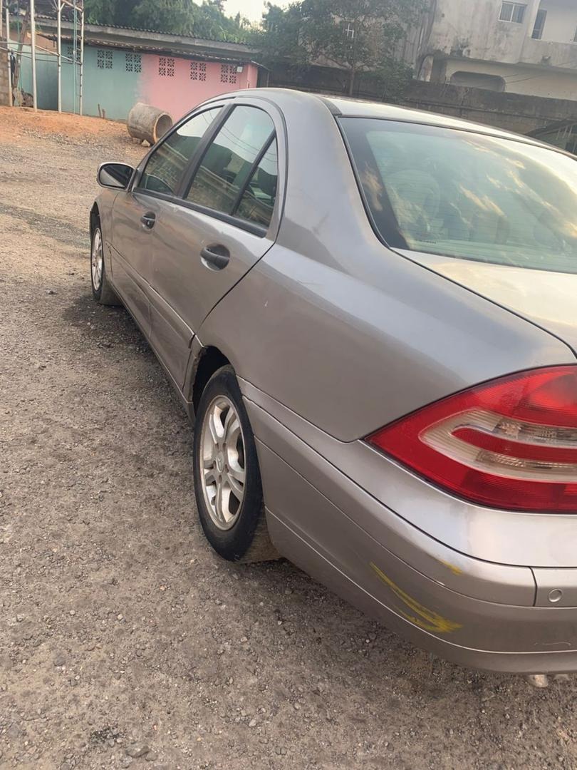 A picture of Car