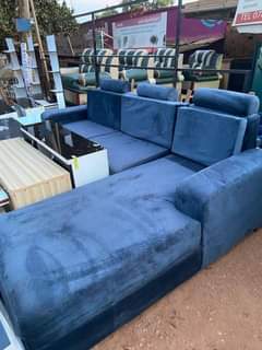 A picture of Sofa sets 5 seaters