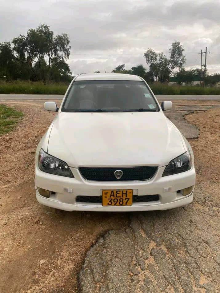 used toyota altezza