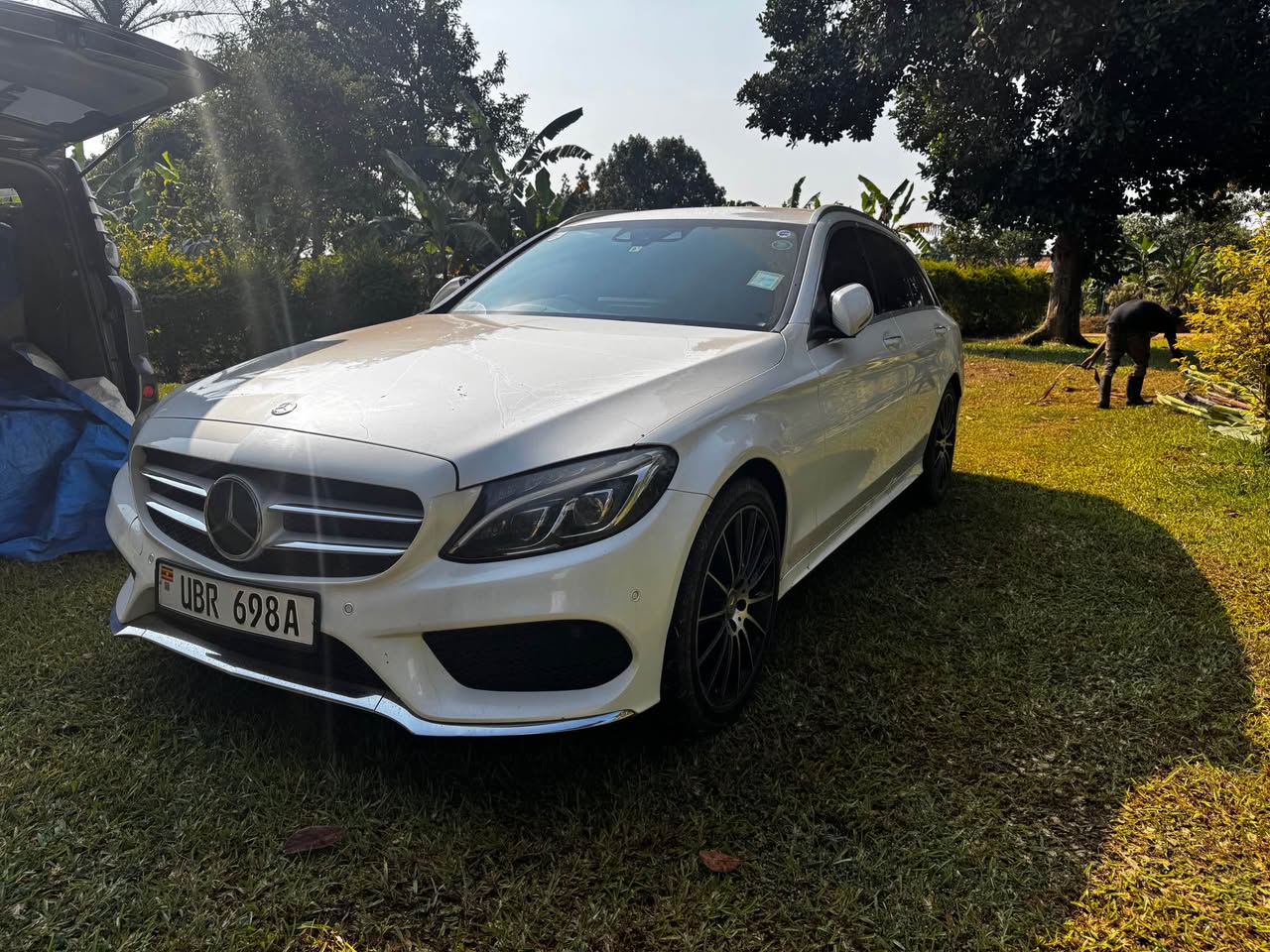 A picture of Mercedes benz c250 estate