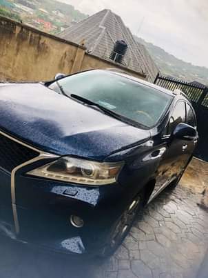 A picture of Lexus 2015 faily used
