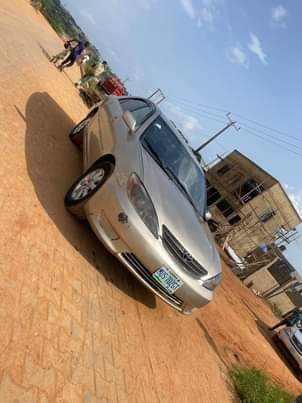 A picture of Toyota Camry 04