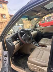 A picture of 2004 highlander registered