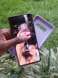 A picture of Samsung s10 bado mpya gb128 ram8 bei 360k tu pga