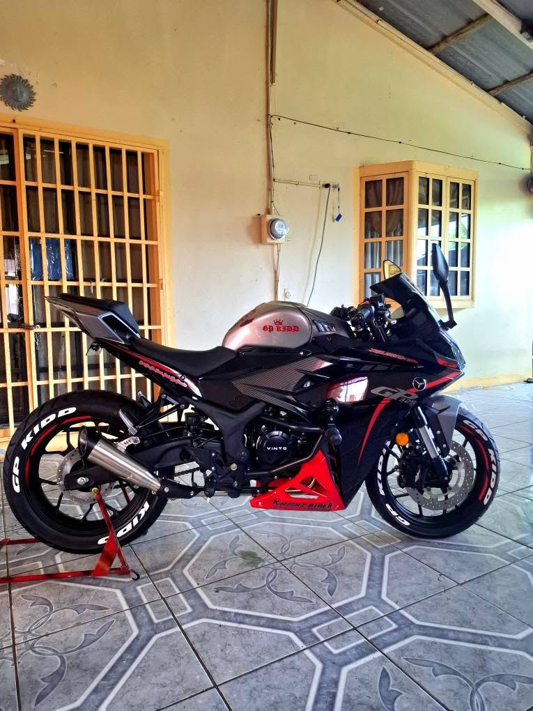 motorbikes