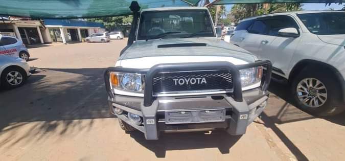 toyota land cruiser