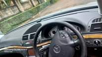 A picture of Mercedes Benz e240