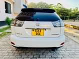 A picture of TOYOTA HARRIER CC2360 FULL DOCOMENT FULL AC GARI KALI SANAA