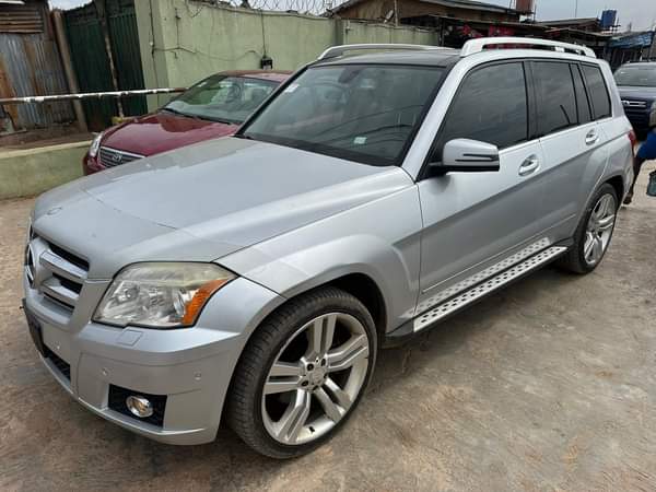 A picture of KinzzyAuto s LTD 08109018982 17 500 000 Refer and earn