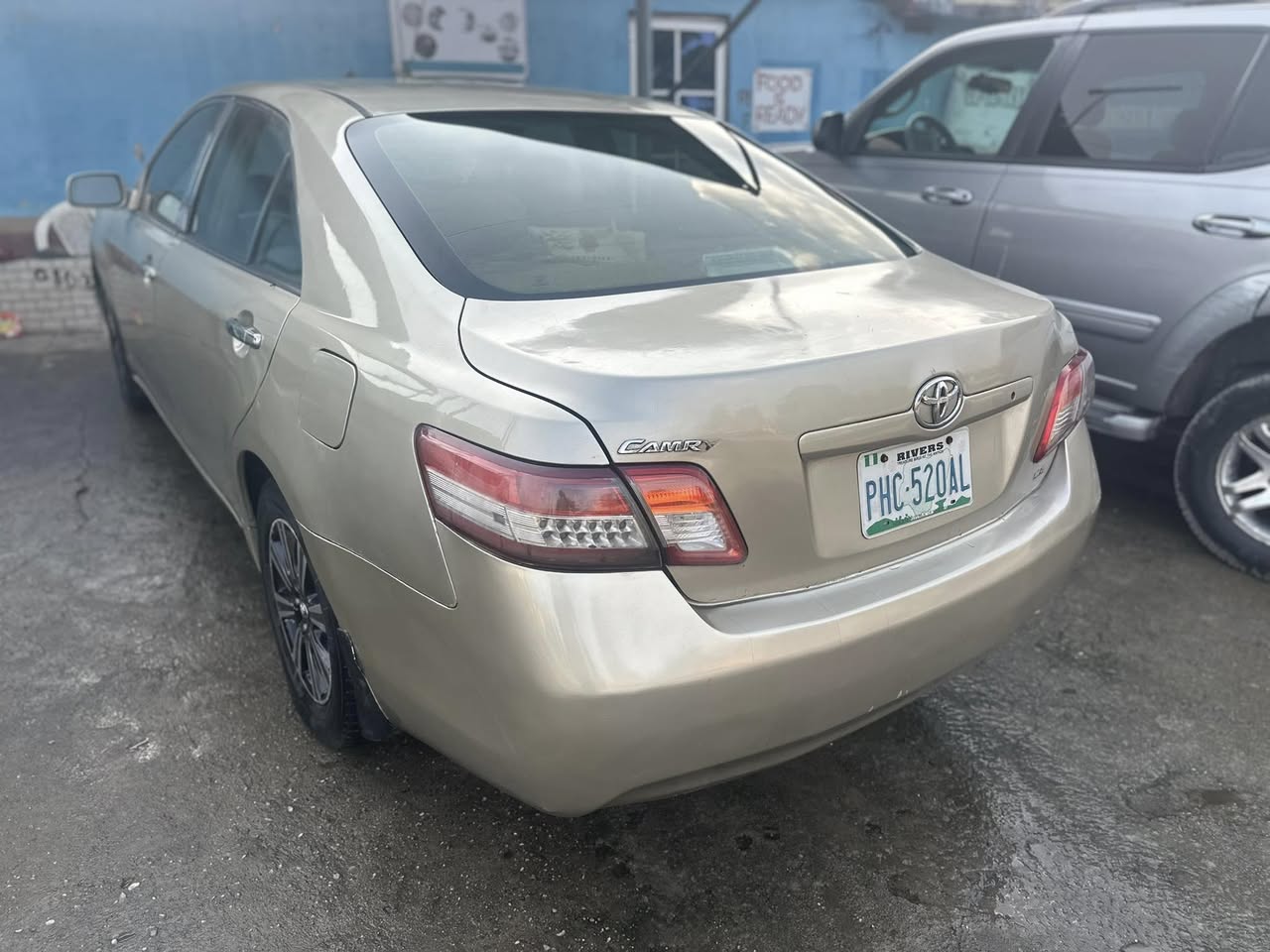 A picture of Camry Spider SUper