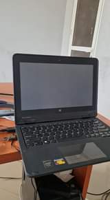 A picture of Laptop lenovo yoga e11
