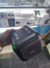 A picture of GUNICE MEDIUM SPEAKER
