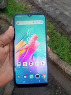A picture of Inifinx smart 5 gb32 ram2