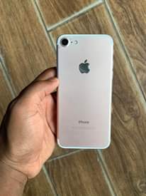 A picture of IPHONE 7 PLAIN