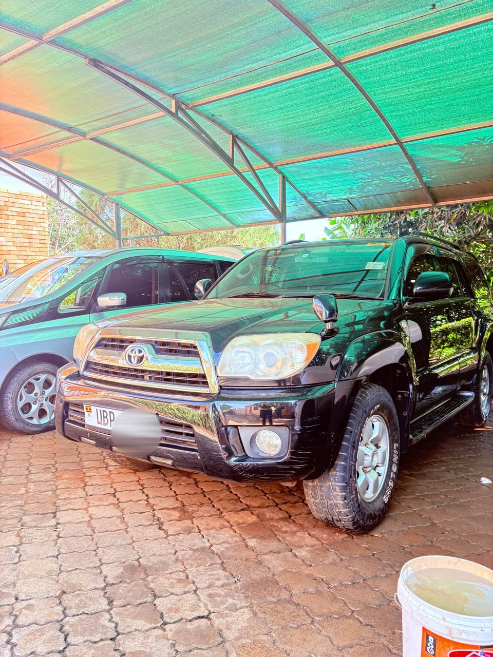 A picture of Toyota Hilux Surf for sale