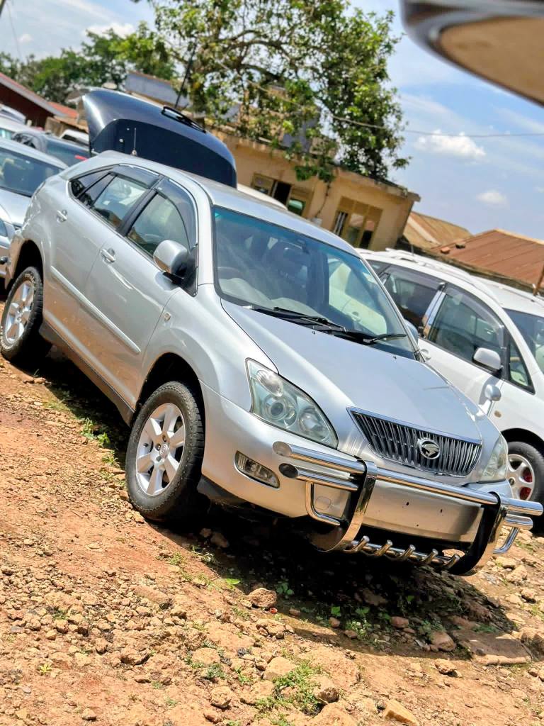 A picture of Harrier kawundo Call 0757294136