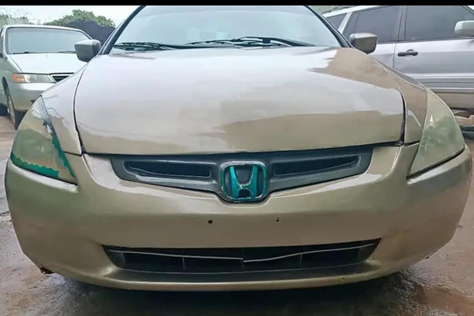 A picture of 05 Honda Accord EOD
