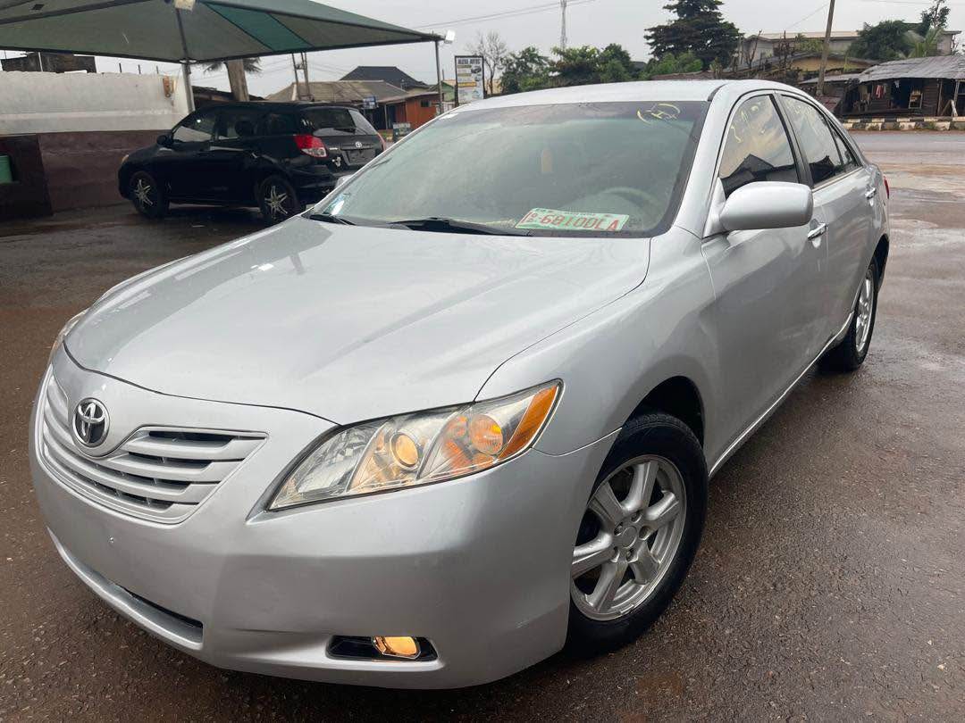A picture of REGD 2008 Toyota Camry LE