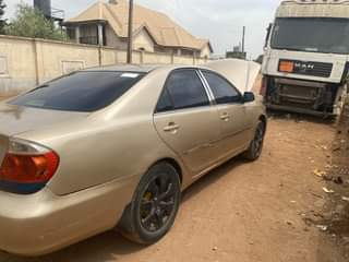 A picture of Toyota Camry 2005 Sango otta 07041091454 Engine gear ac 2