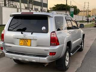 A picture of Toyota Hilux surf