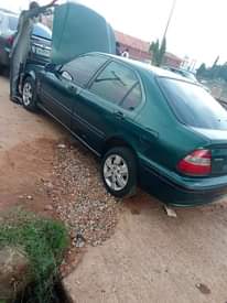 A picture of Honda Civic Uk 1998