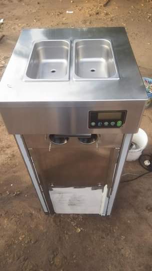 A picture of Mixer ya Mkate machine ya ice cream makopo ya Keki