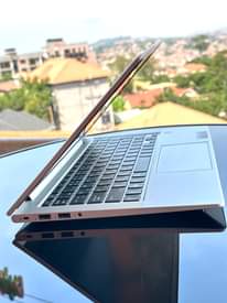 A picture of HP ELITEBOOK 635 Aero G7
