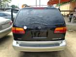 A picture of 2000 model sienna Price 3 8m Location Amuwo odofin festac