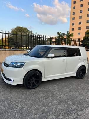 A picture of TOYOTA RUMION BEI MILLION 16 5