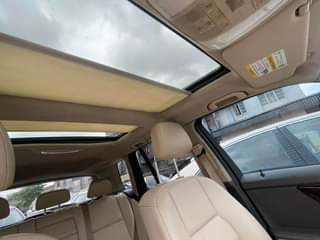 A picture of V. Clean 2014 Mercedes Benz GLk350.