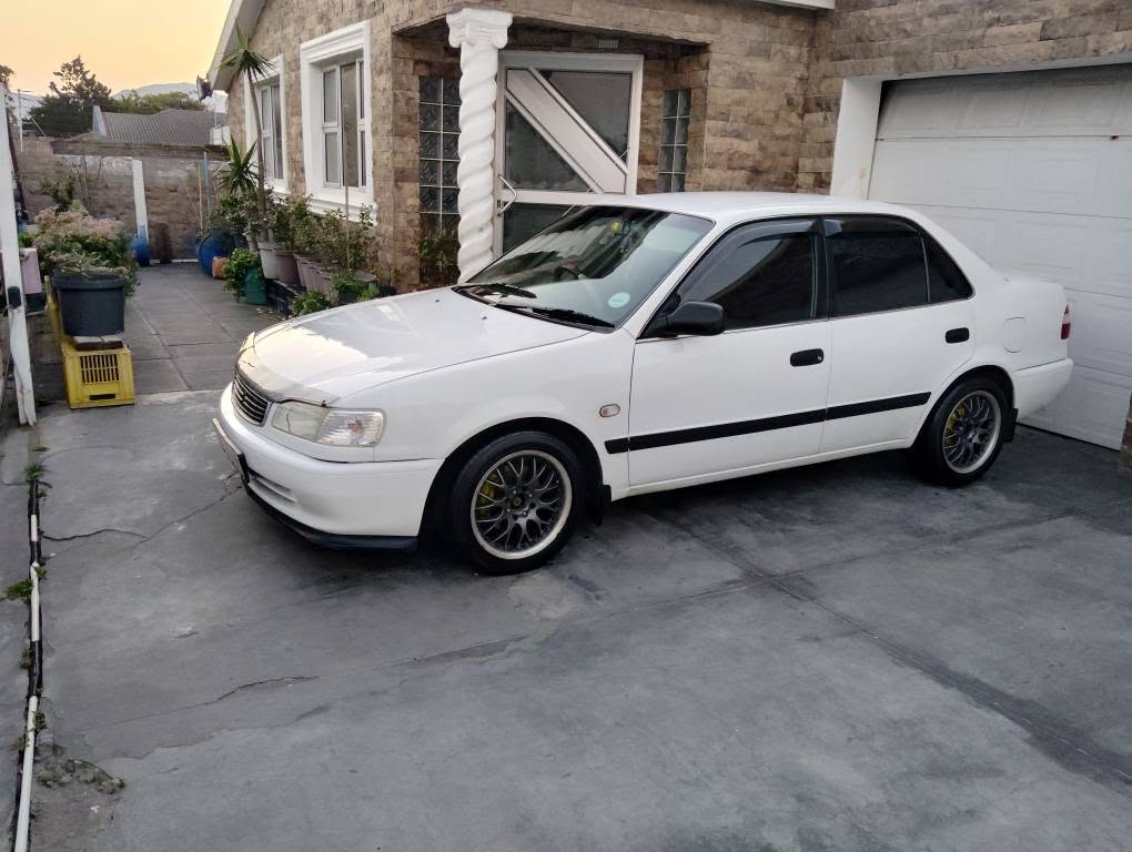 toyota corolla 160i