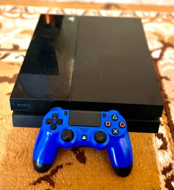 A picture of Ps4 Fat