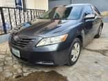 A picture of Toyota Camry 09