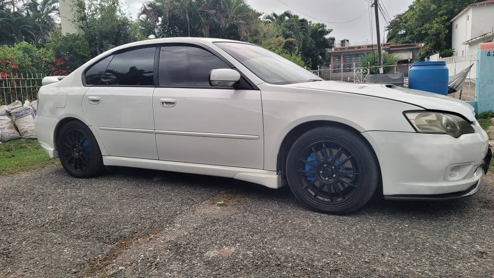 subaru legacy