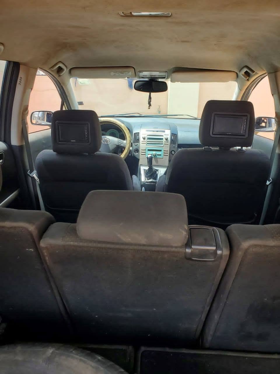 A picture of Toyota verso