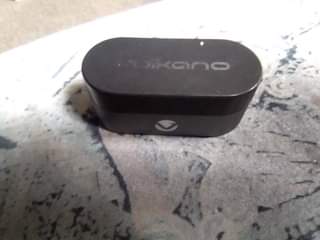 A picture of Wireless headphones