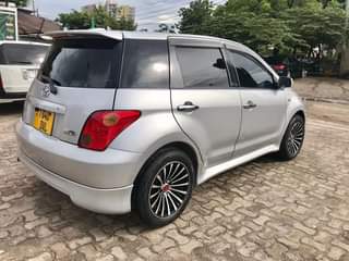 A picture of Ist iyo balaa kabisa unawsha unaondoka Gia automatic Full ac