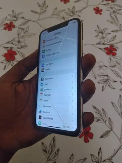 A picture of IPhone X Gb 64