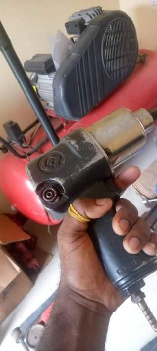 A picture of Air compressor