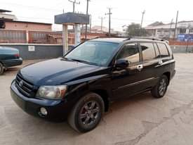 A picture of PRICE SLASH DOWN REGISTERED TOYOTA HIGHLANDER 07 WITH ANDROID SCREEN