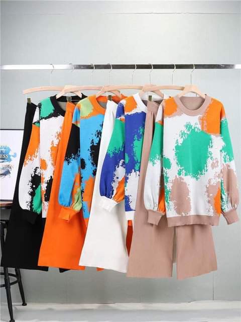 A picture of Classic heavy sweater two piece WhatsApp 0779688417