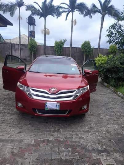 A picture of 2010 Toyota Venza